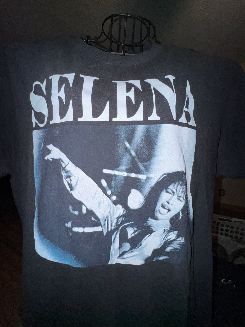 Selena Quintanilla Concert Portrait Graphic T-Shirt