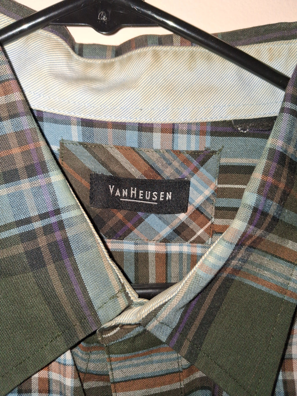 Van Heusen Olive & Blue Plaid Button-Up Shirt