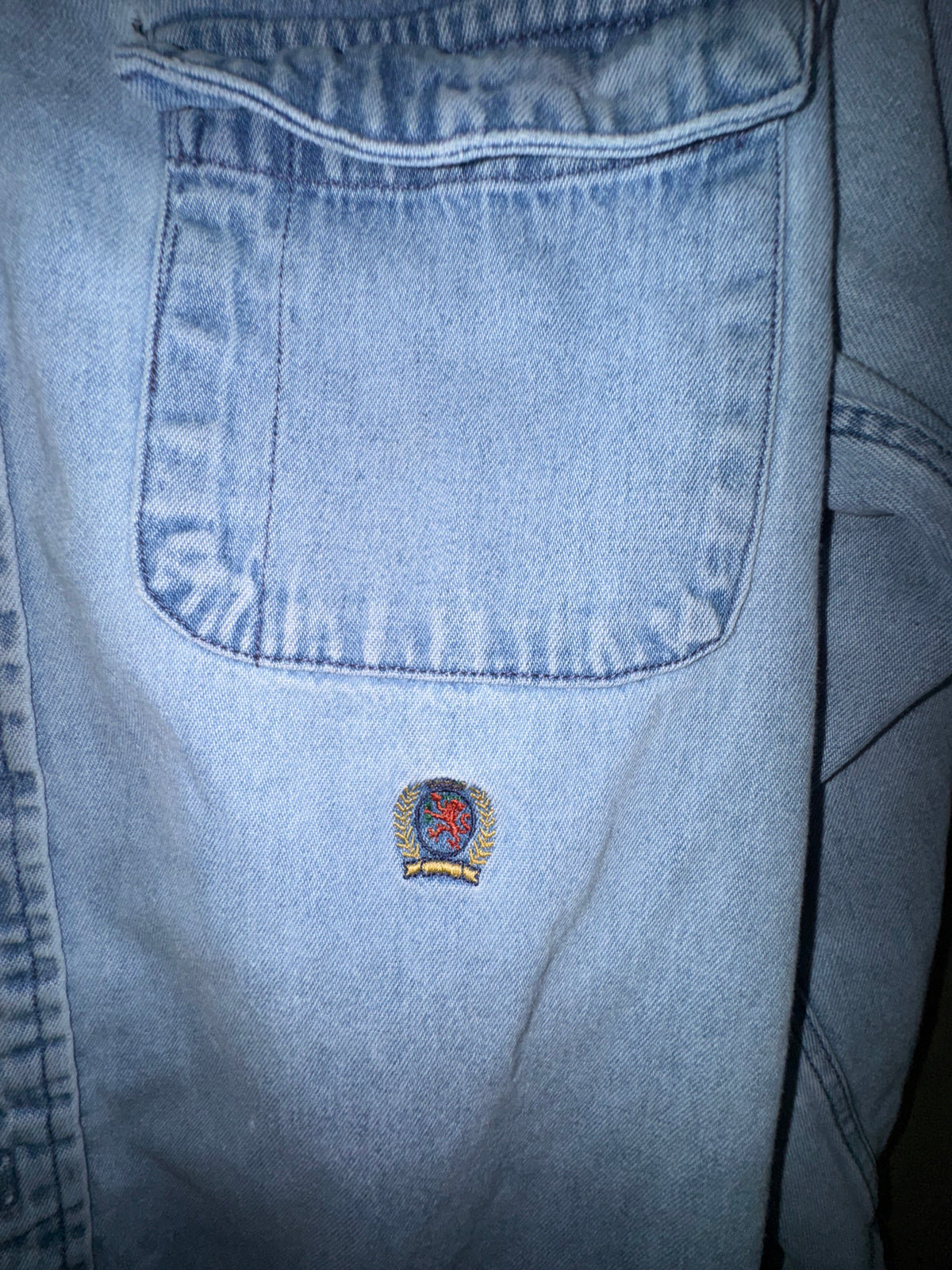 Tommy Hilfiger Light-Wash Denim Button-Down Shirt