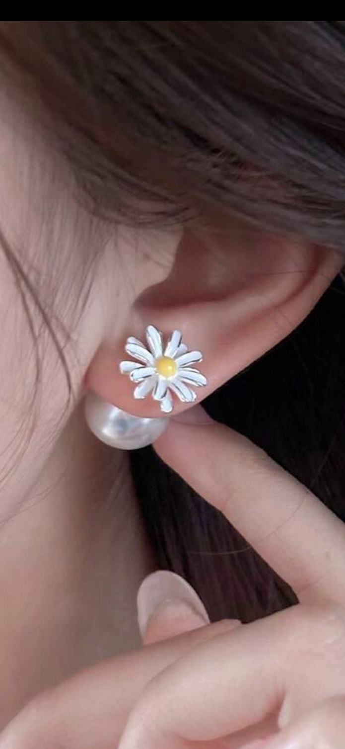Crystal Leaf Cluster Stud Earrings