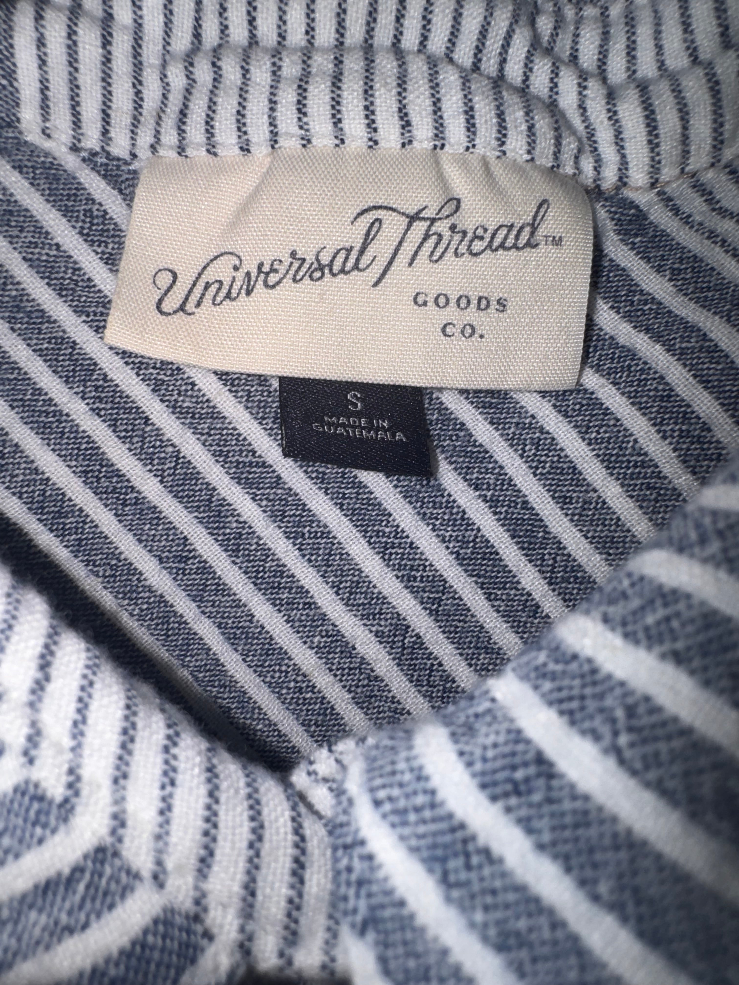 Universal Thread Striped Sleeveless Button-Down