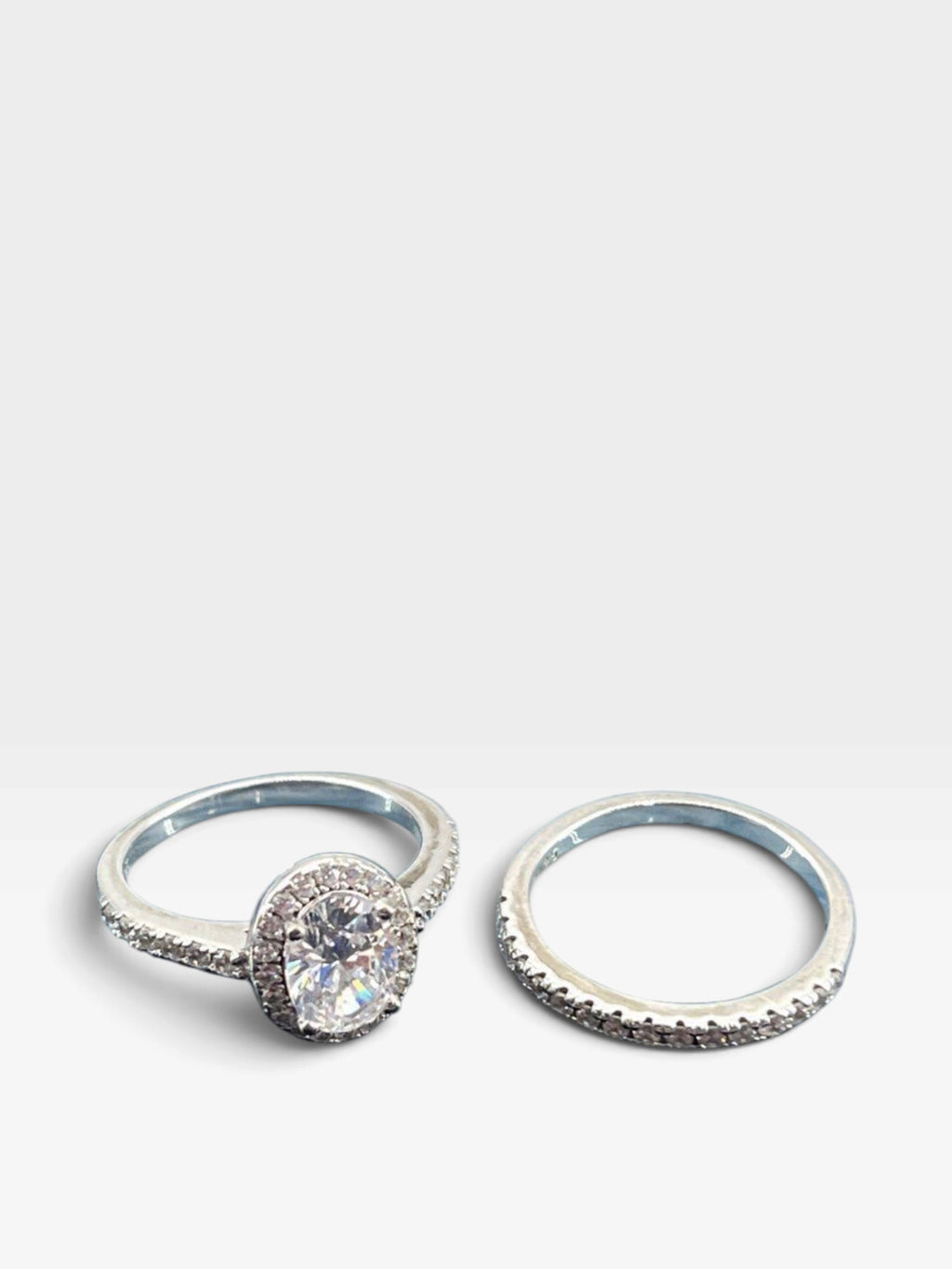 925 Sterling Silver Oval Halo Cubic Zirconia Bridal Ring Set