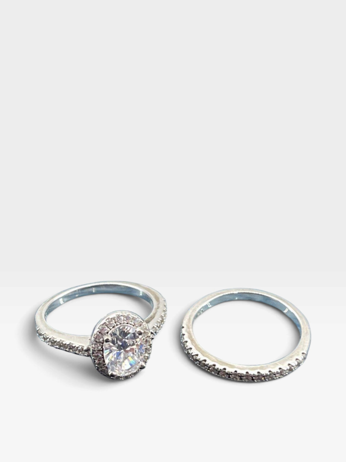 925 Sterling Silver Oval Halo Cubic Zirconia Bridal Ring Set