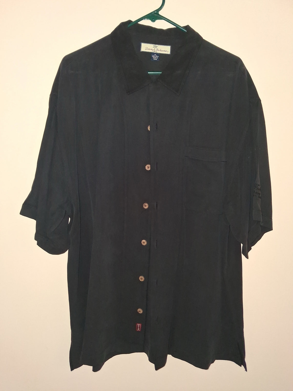 Tommy Bahama Black 100% Silk Short-Sleeve Camp Shirt