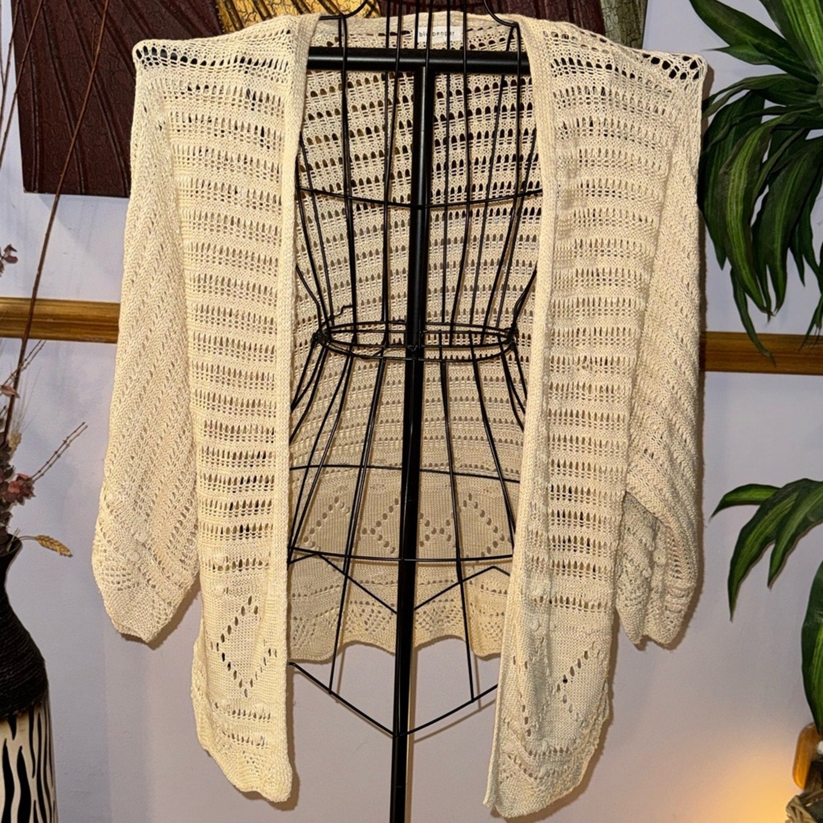 Blu Pepper Cream Open-Knit Cardigan