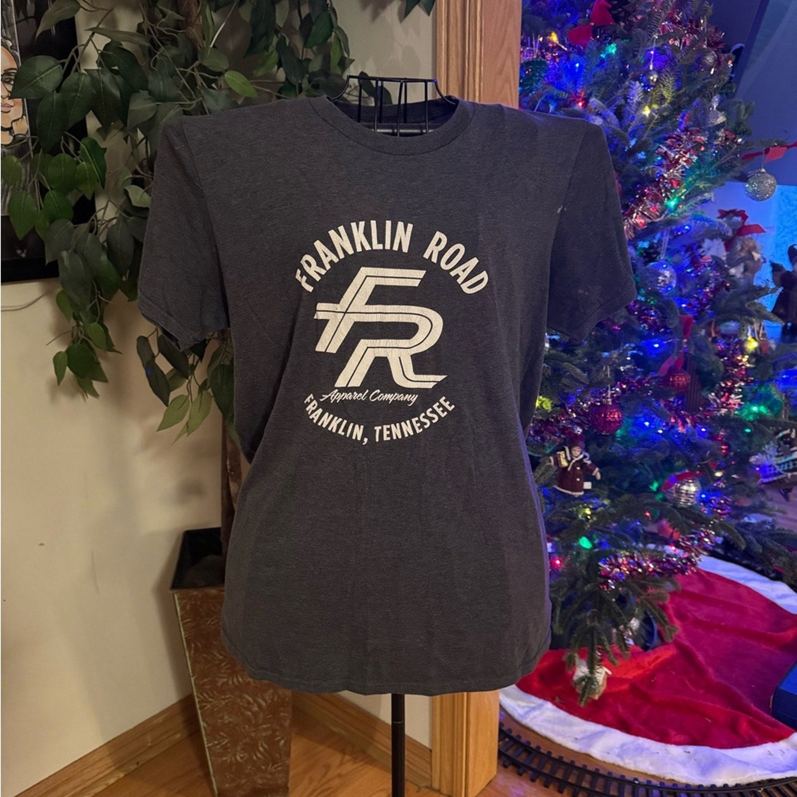 Women's Gray Short Sleeve Tee