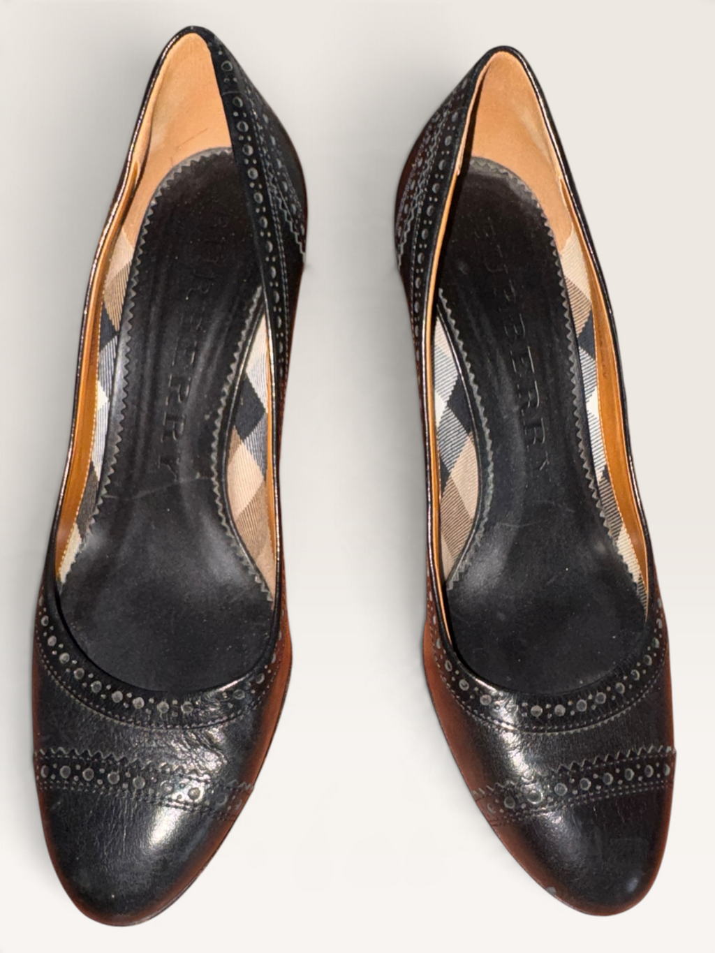 Burberry Made in Italy Black Leather Brogue Stiletto Pumps