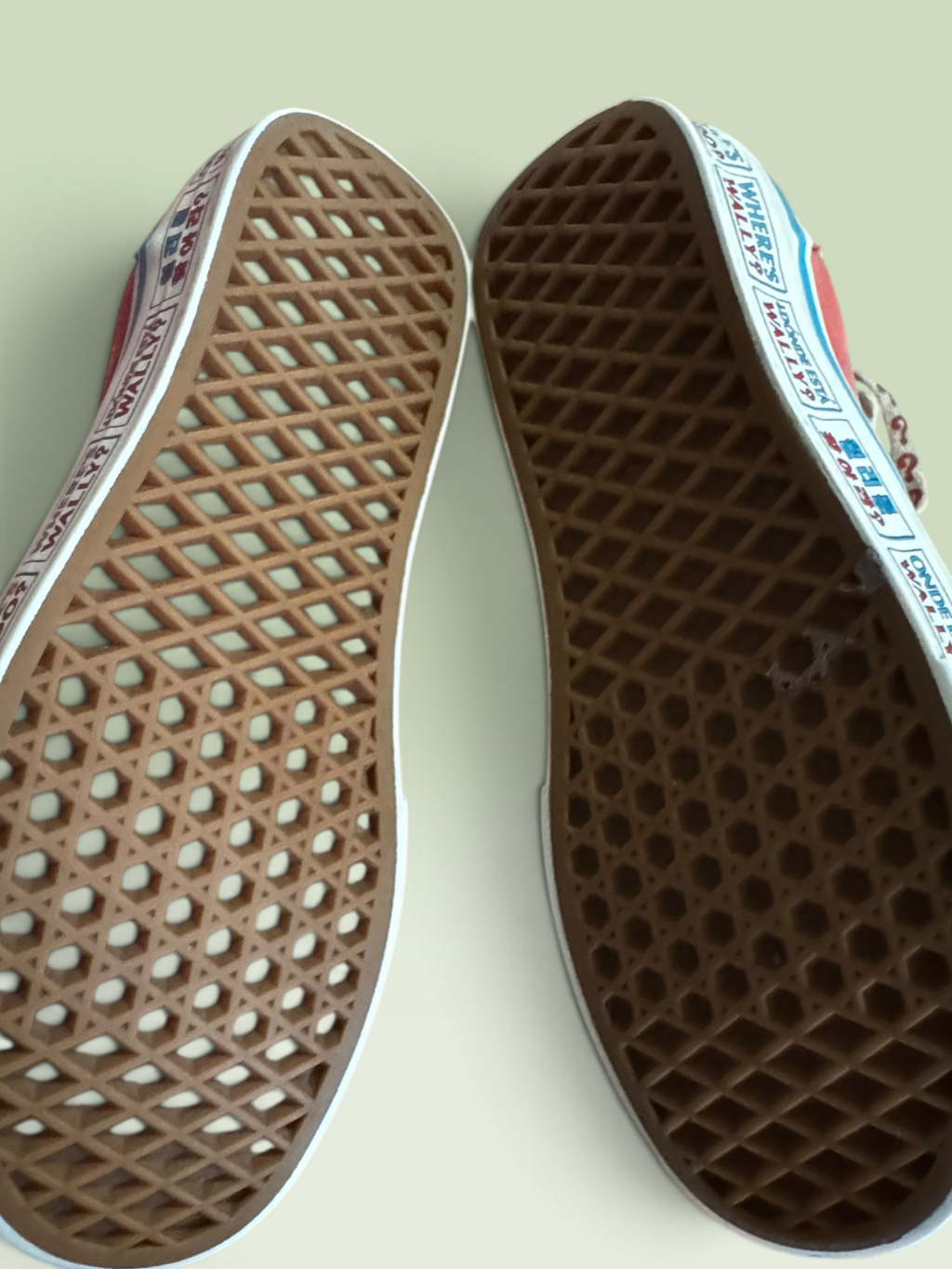 Limited Addition Vans x Where’s Waldo? Old Skool “International Stripes” Sneakers with Box