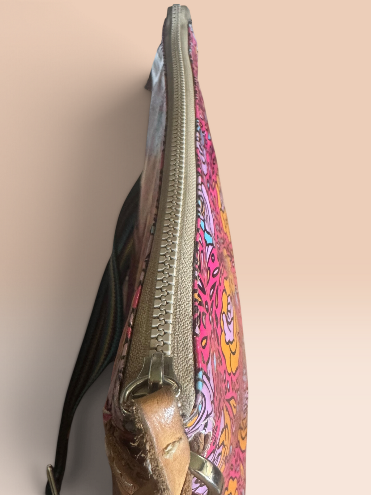 Consuela Mandy Downtown Crossbody – Retired Pink Floral