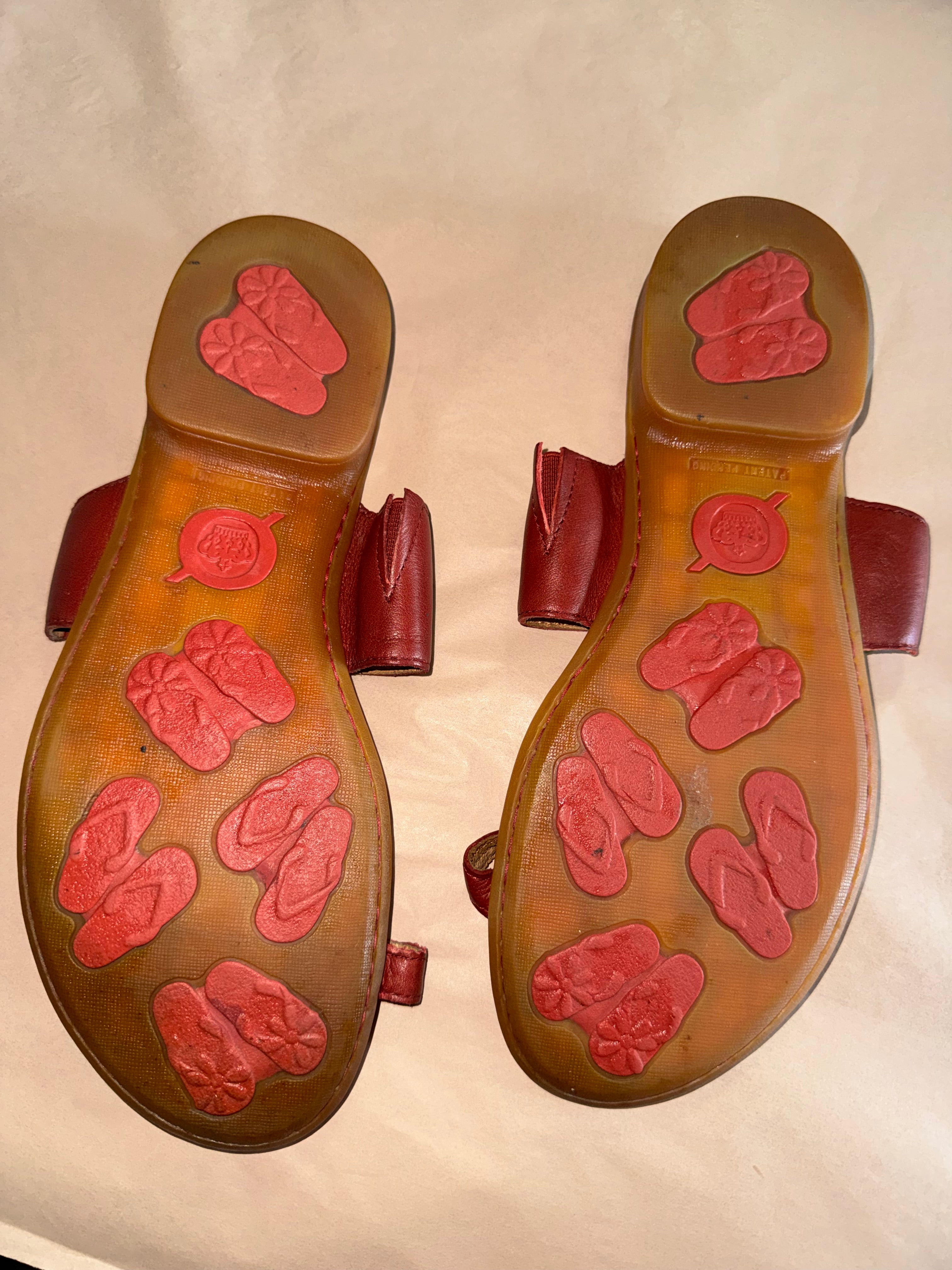 Born Red Leather Toe Ring Sandals