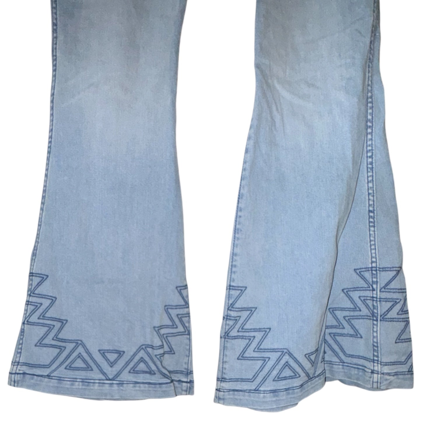 Wrangler Southwestern Sun Light Wash Flare Jeans