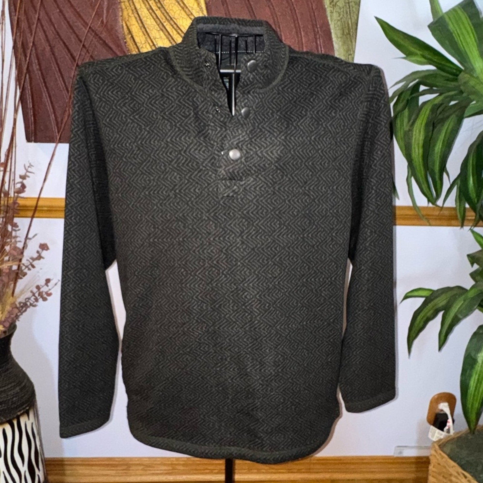 G.H. Bass & Co. Gray and Green Fleece-Lined Jacket