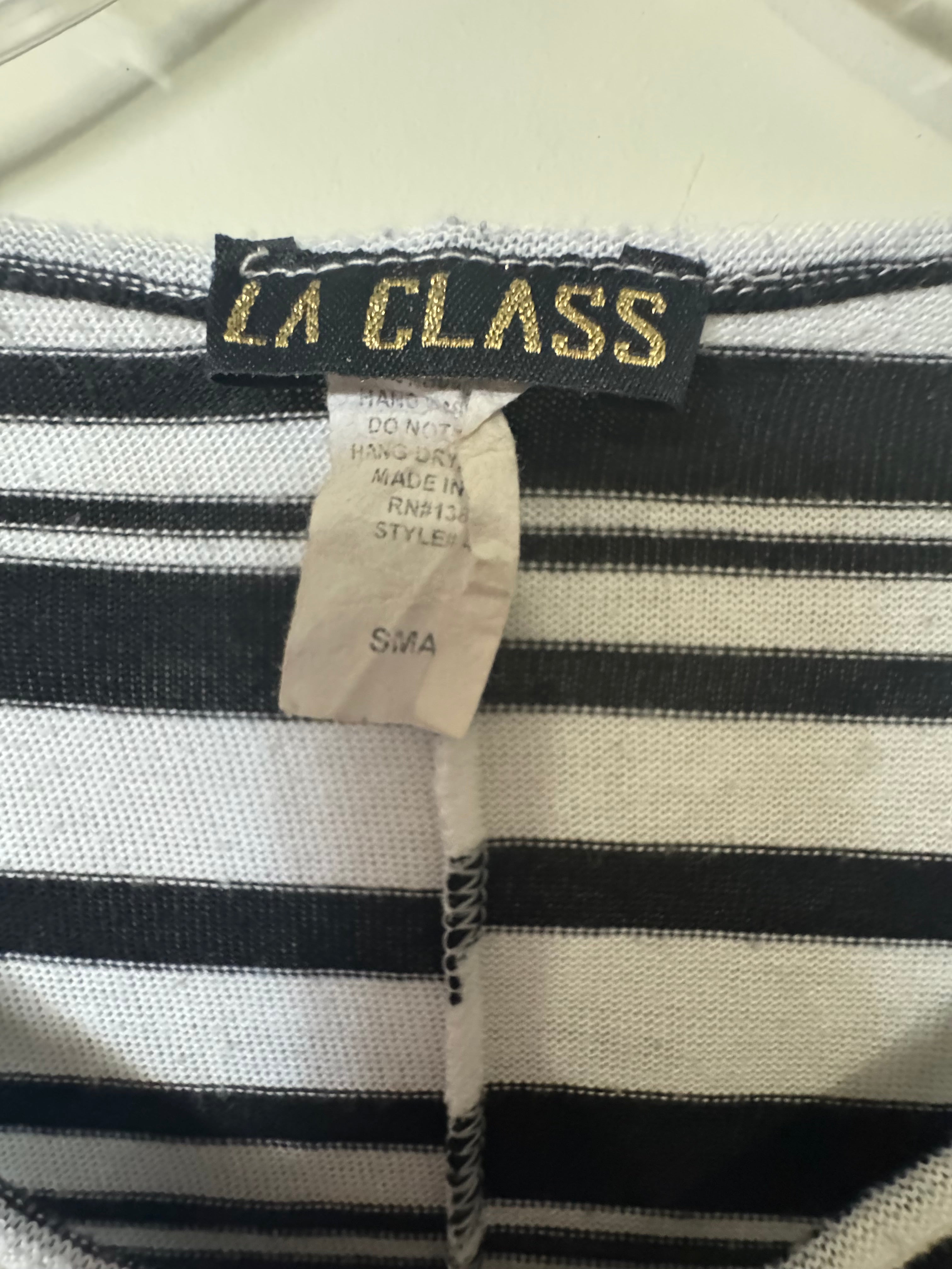 LA CLASS Black & White Striped Batwing Crop Top V-Neck