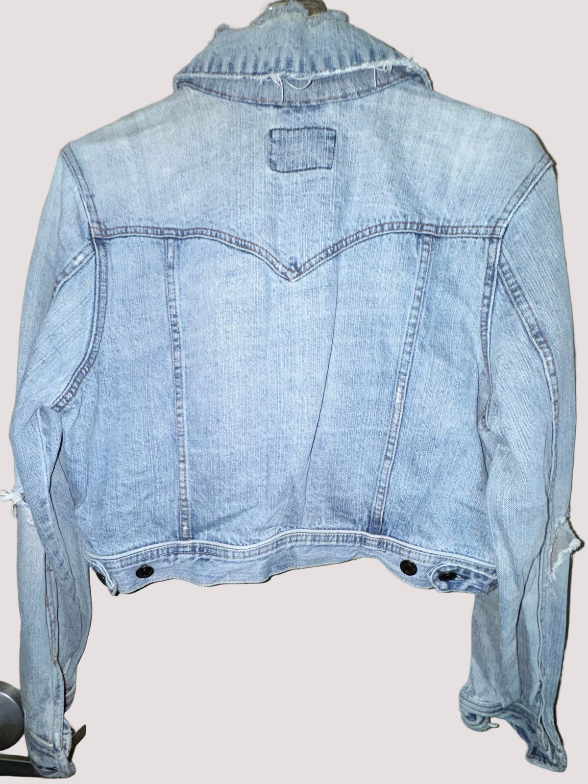 Light-Wash Cropped Denim Jacket