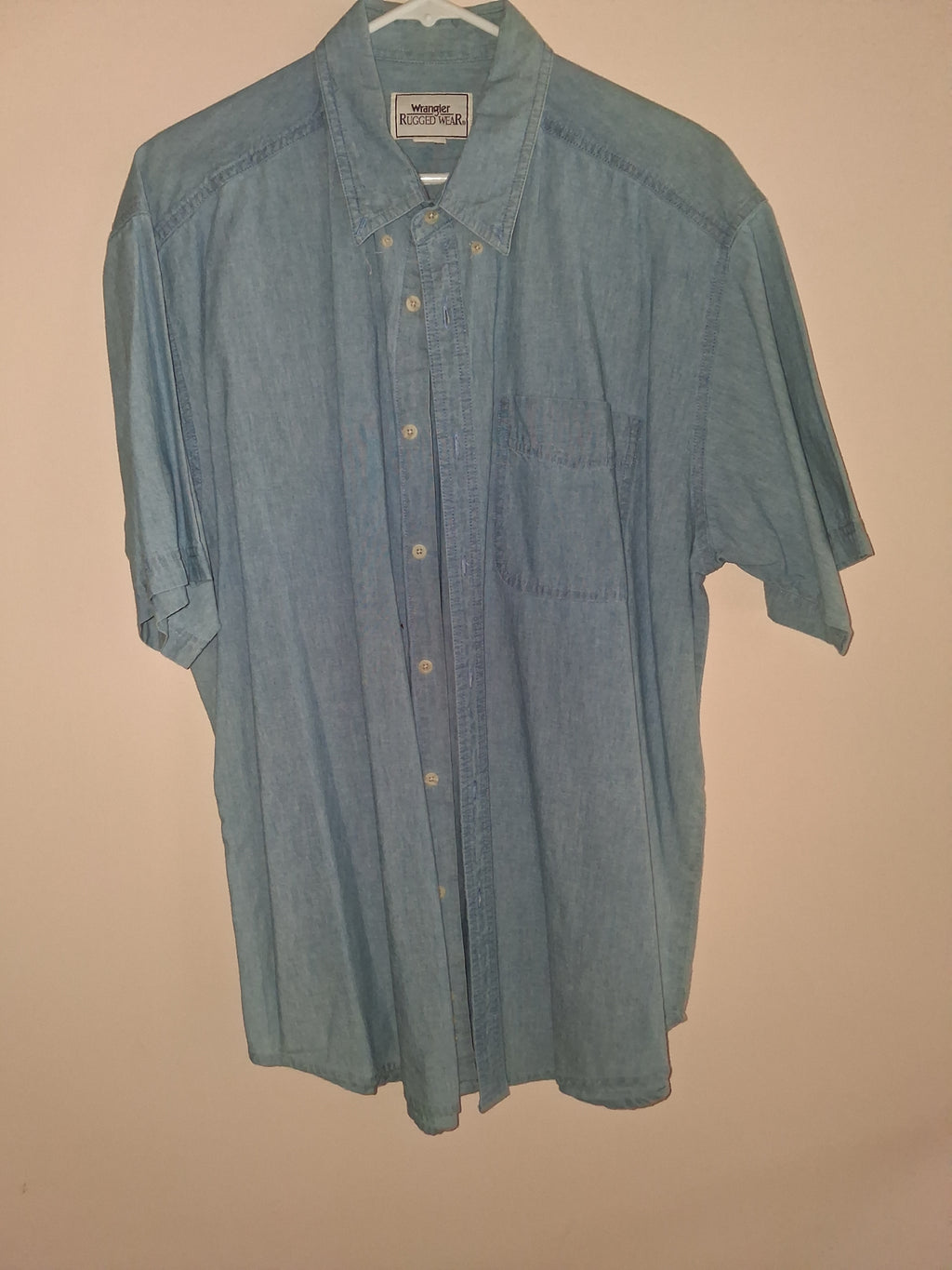 Wrangler Rugged Wear Light Blue Short-Sleeve Denim Shirt