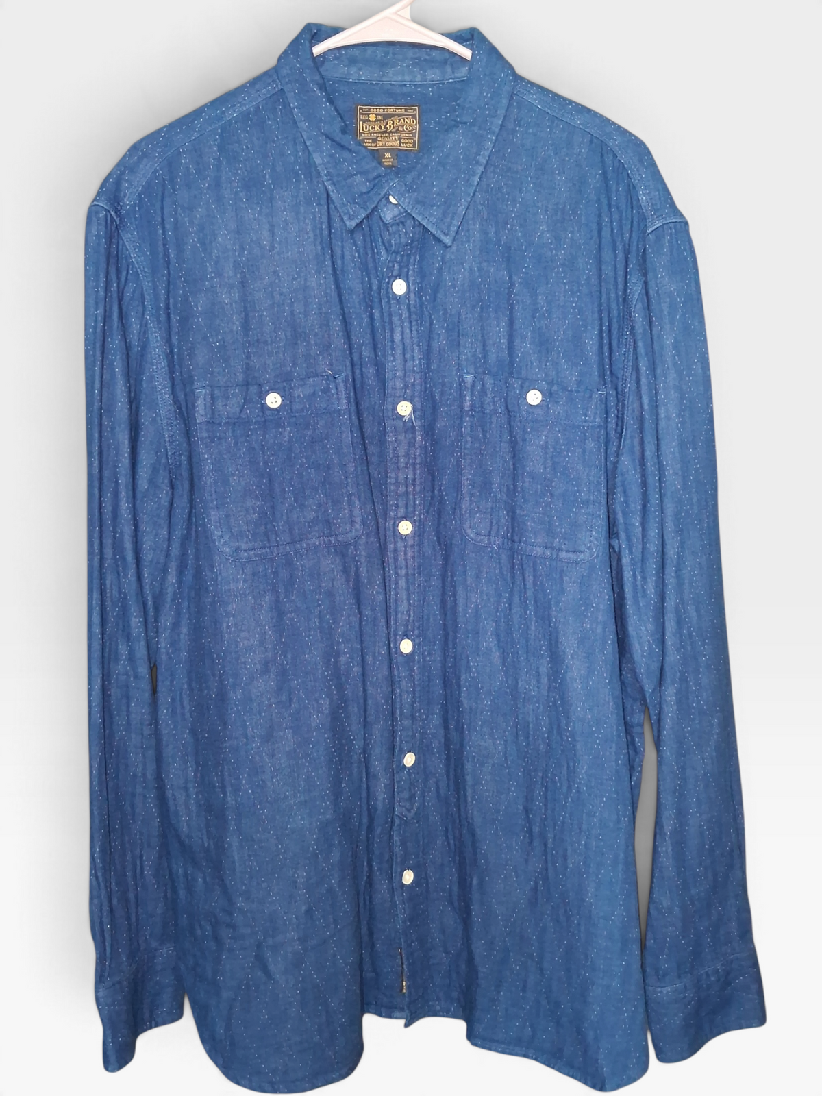 Lucky Brand Men's Blue Chambray Button-Down Shirt