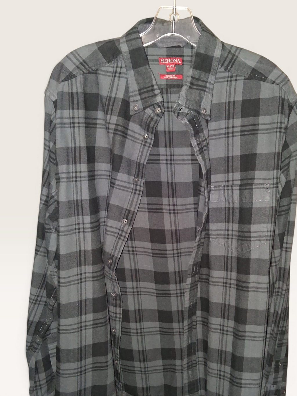 Merona Gray & Black Plaid Flannel Button-Down Shirt