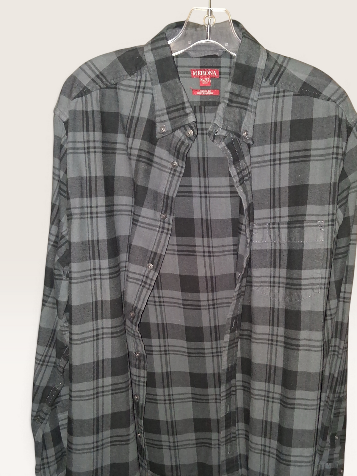Merona Gray & Black Plaid Flannel Button-Down Shirt