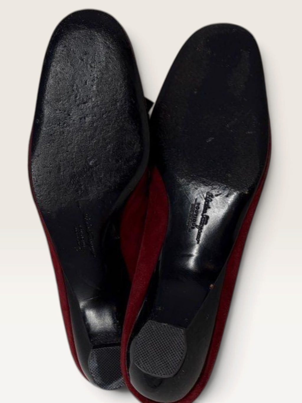 Salvatore Ferragamo Boutique Burgundy Suede Bow Mules