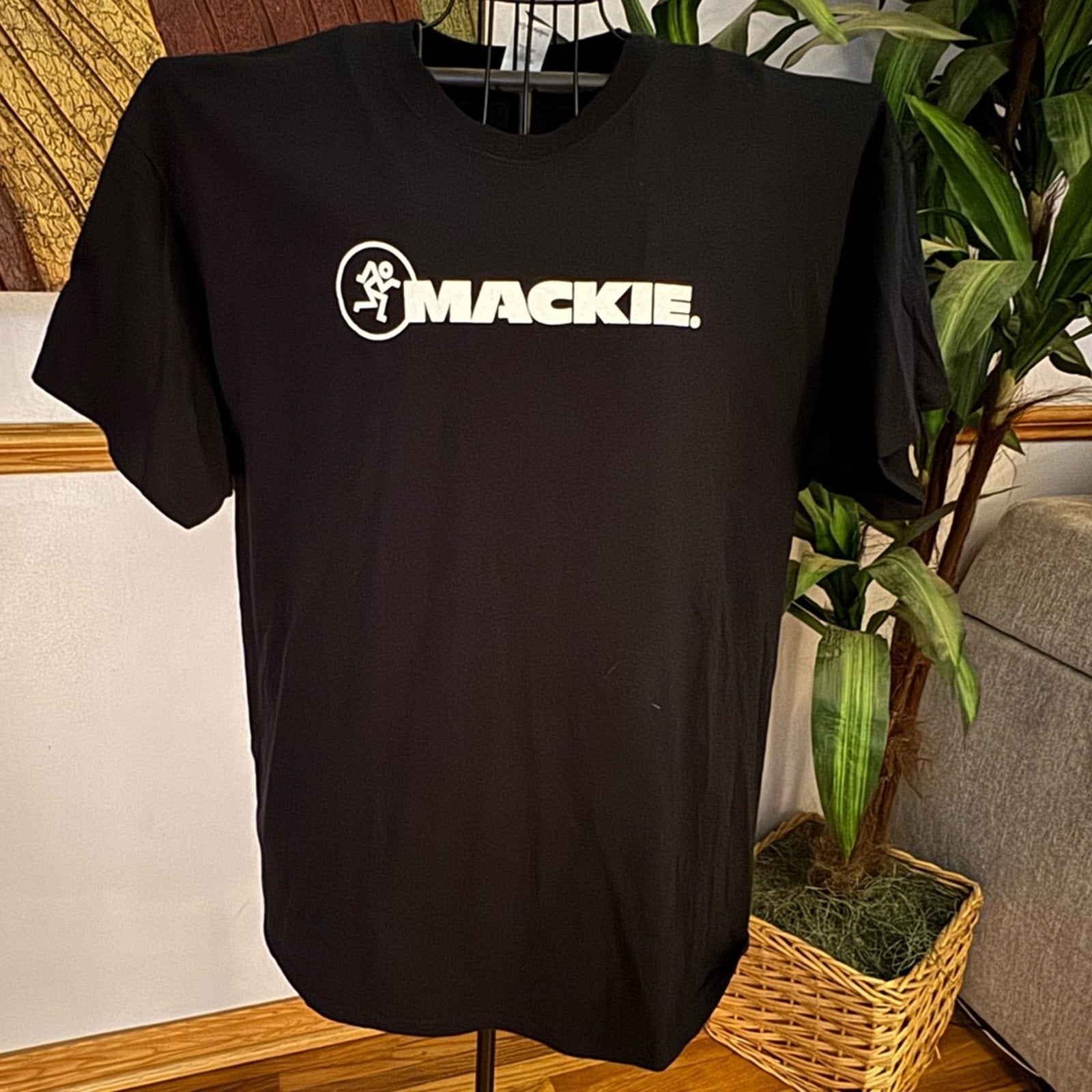 Gildan Black Men's Short Sleeve Tee