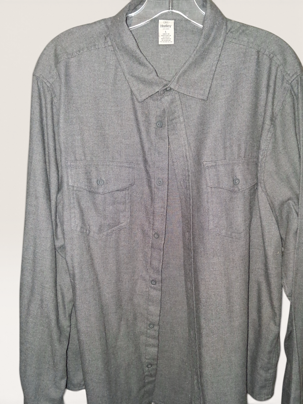 Hurley Men's Solid Gray Flannel / Button-Down Shirt
