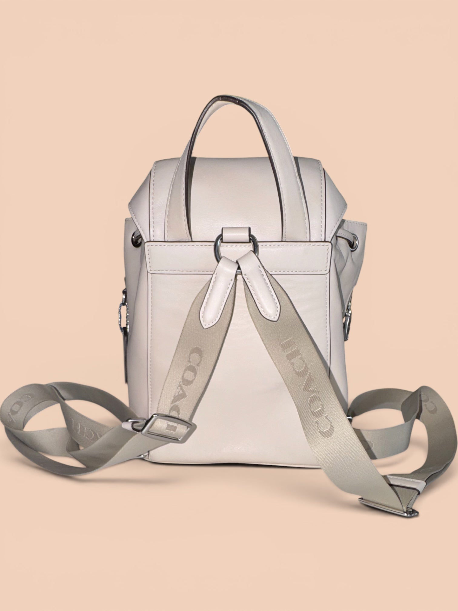 COACH Pace Backpack in Refined Calf Leather – Chalk / White (Style CR100)
