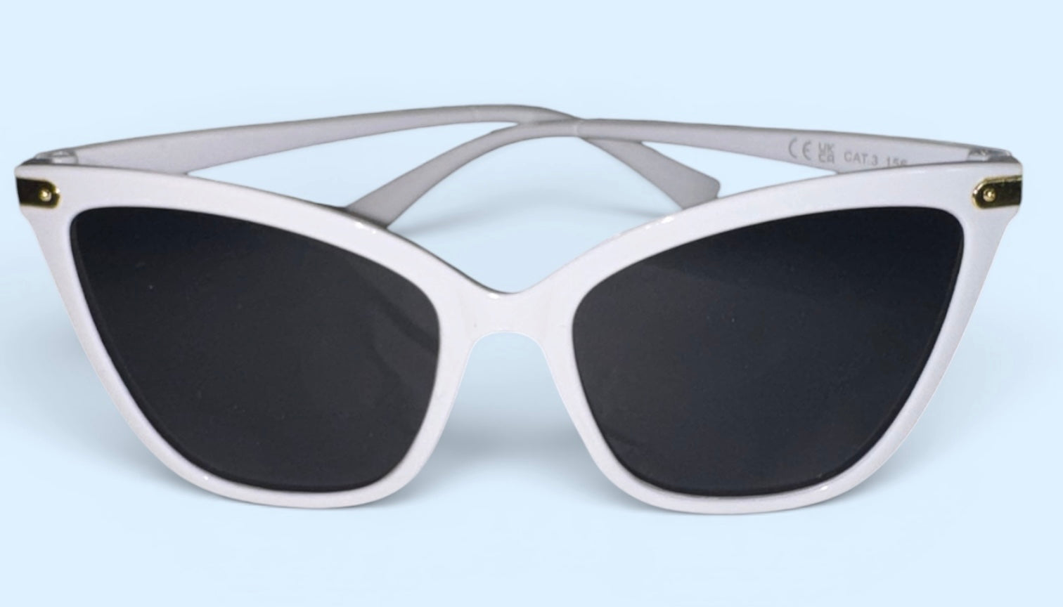 White Retro Cat-Eye Sunglasses