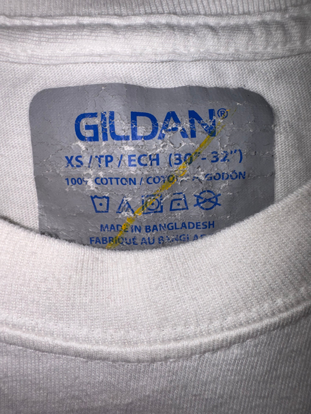 Gildan Plain White Cotton T-Shirt