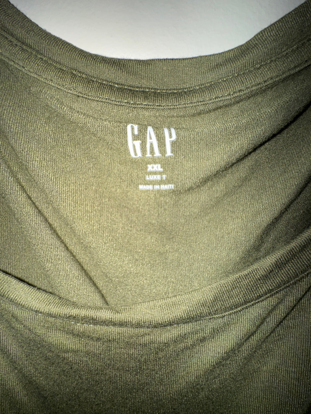 Gap Women's Luxe T Scoop Neck Short Sleeve Tee