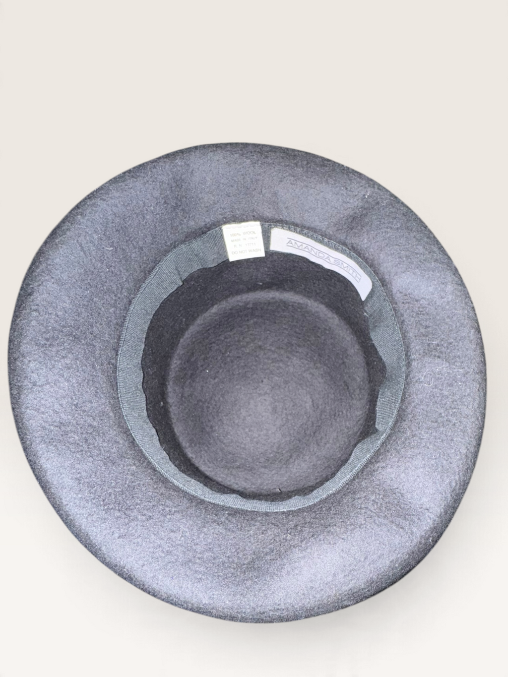 Amanda Smith Black Wool Cloche Hat — Made in Italy