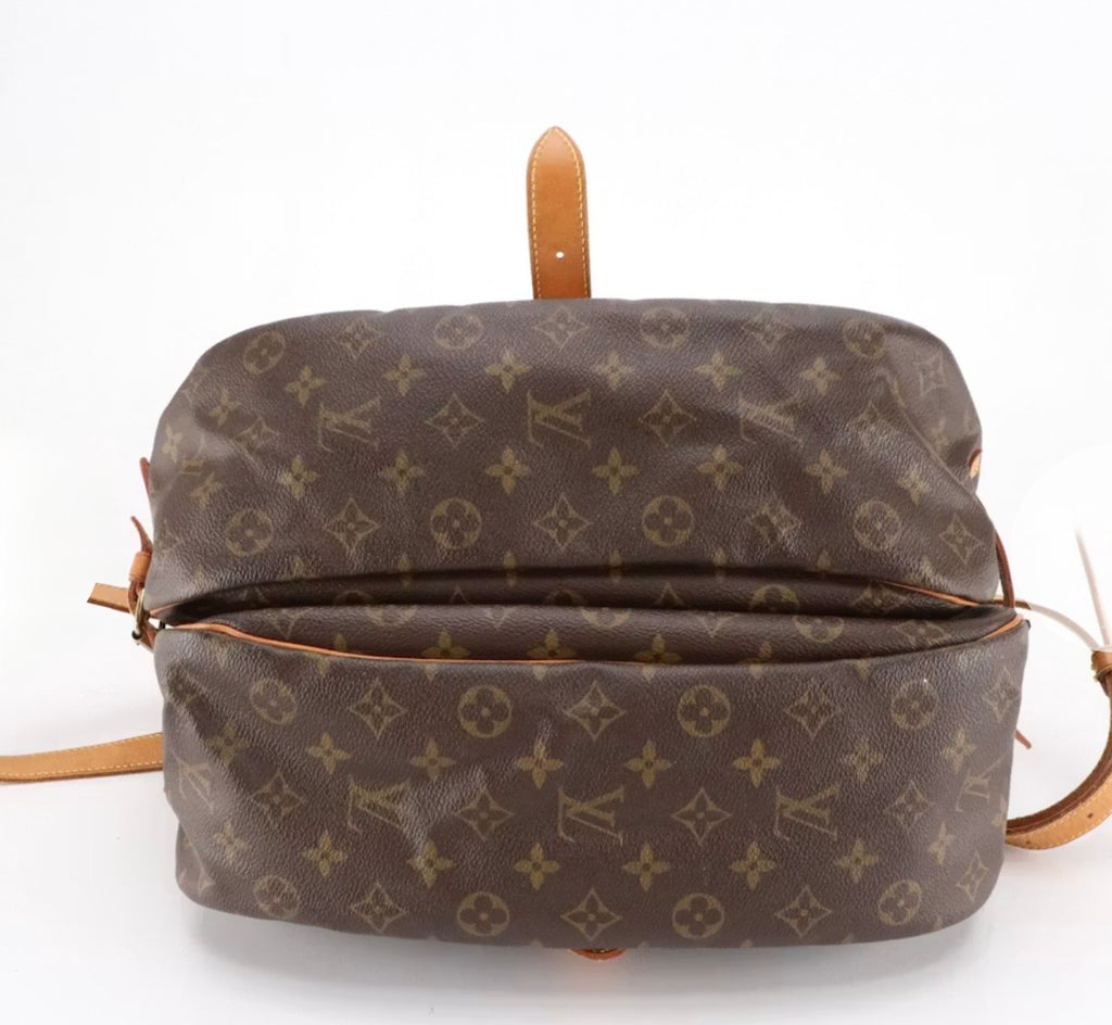 Louis Vuitton Monogram Saumur 35 Crossbody Messenger Bag