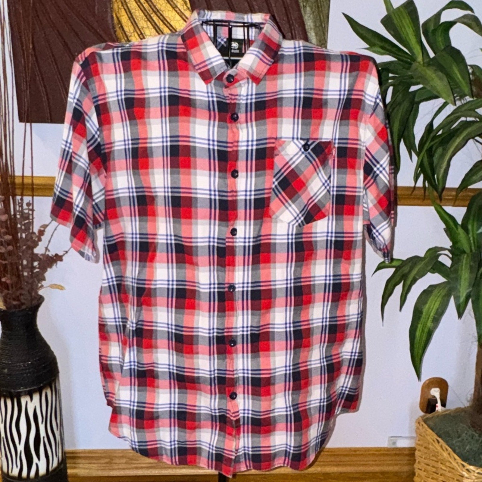 Ecko Unlimited Red and Black Plaid Button Down Shirt
