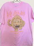 Def Leppard Rock of Ages 1983 Leopard Graphic T-Shirt