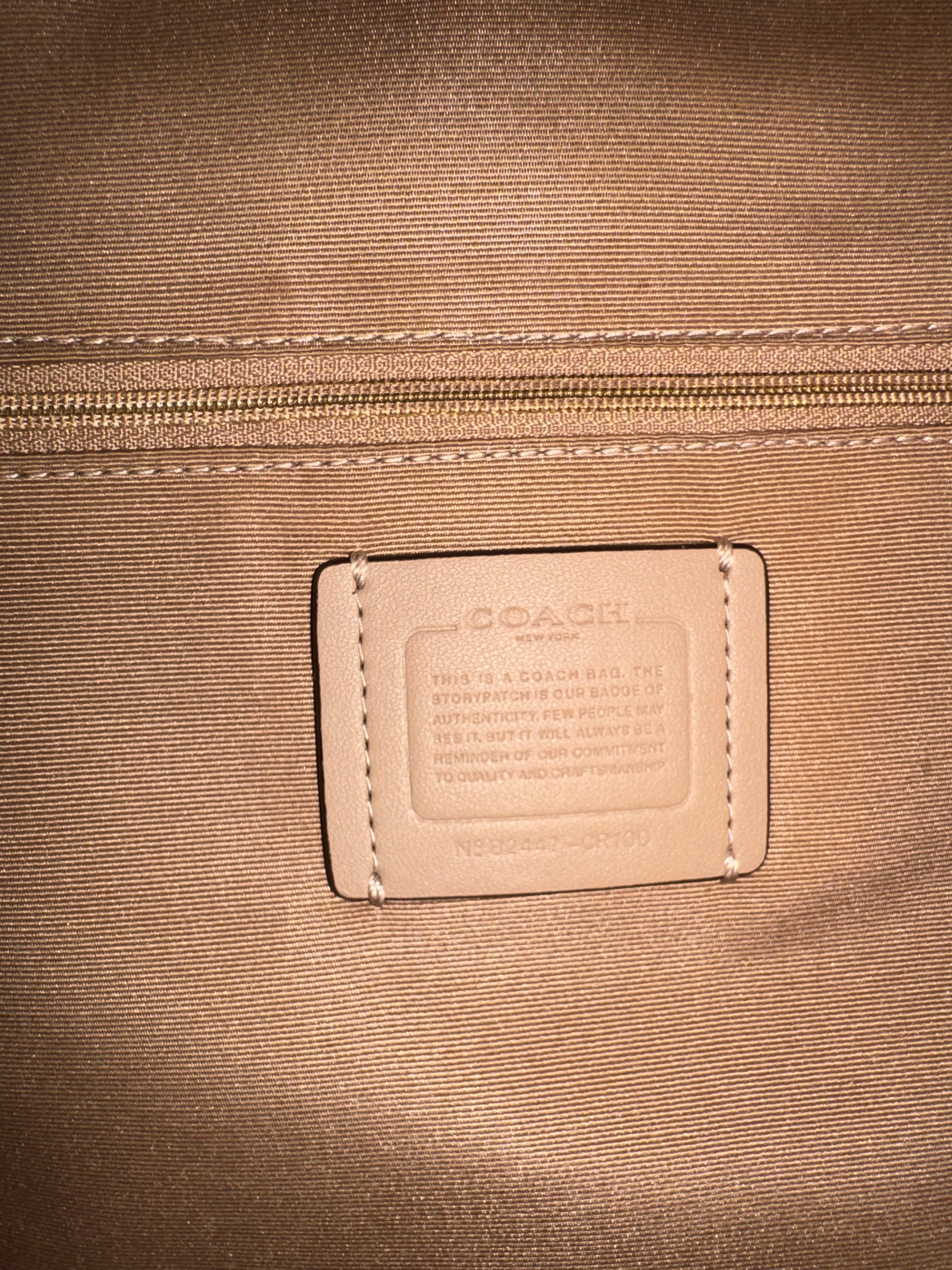 COACH Pace Backpack in Refined Calf Leather – Chalk / White (Style CR100)