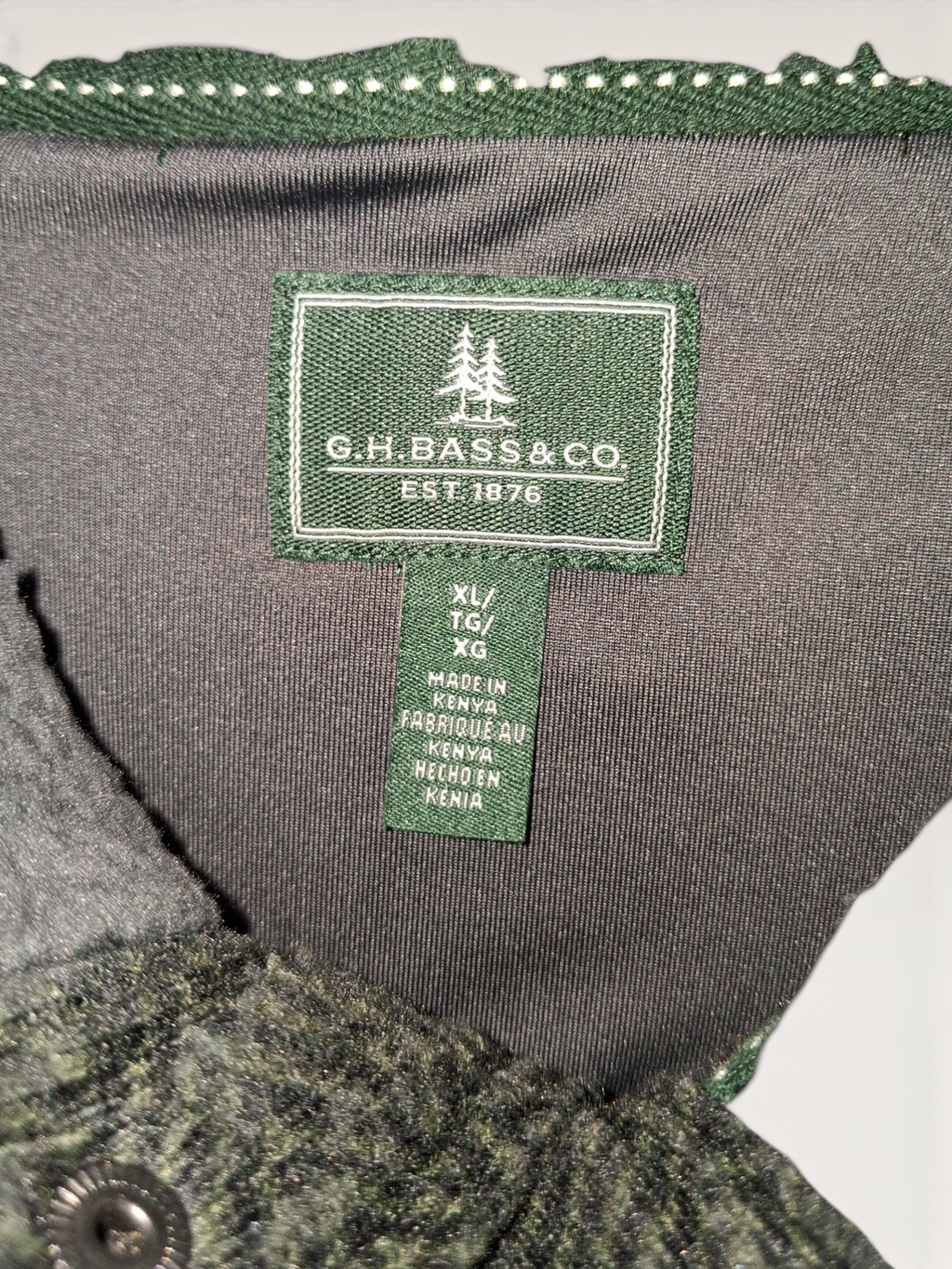 G.H. Bass & Co. Green Herringbone Snap-Neck Pullover