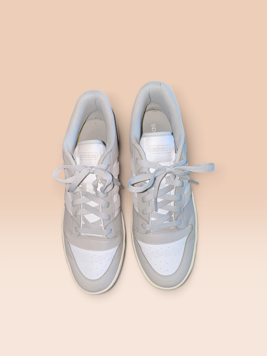 Adidas Turnaround Gray & White Sneakers