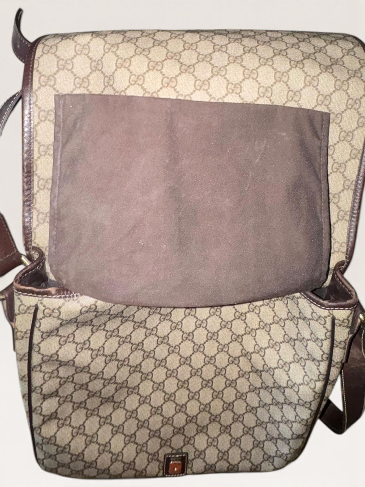 Vintage Gucci GG Supreme Web Messenger Crossbody Bag – Style 201444