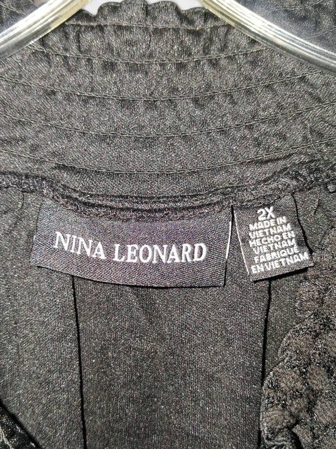 NWT Nina Leonard Black Textured Lace Long Sleeve Dress