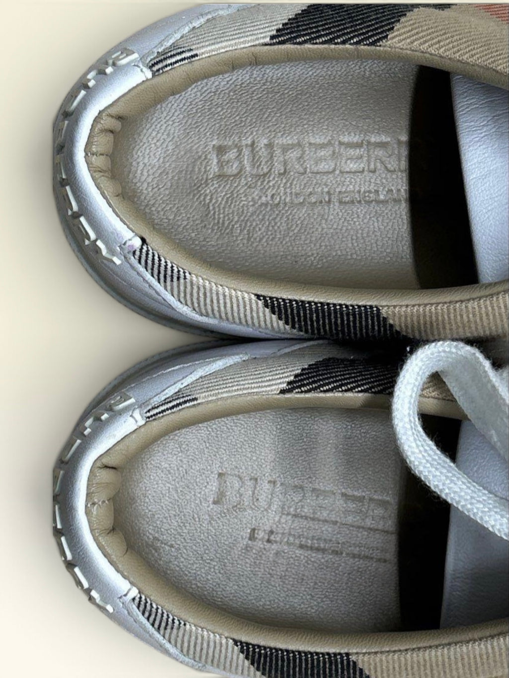 Burberry Vintage Check Low Top Sneakers Leather Canvas White Tan