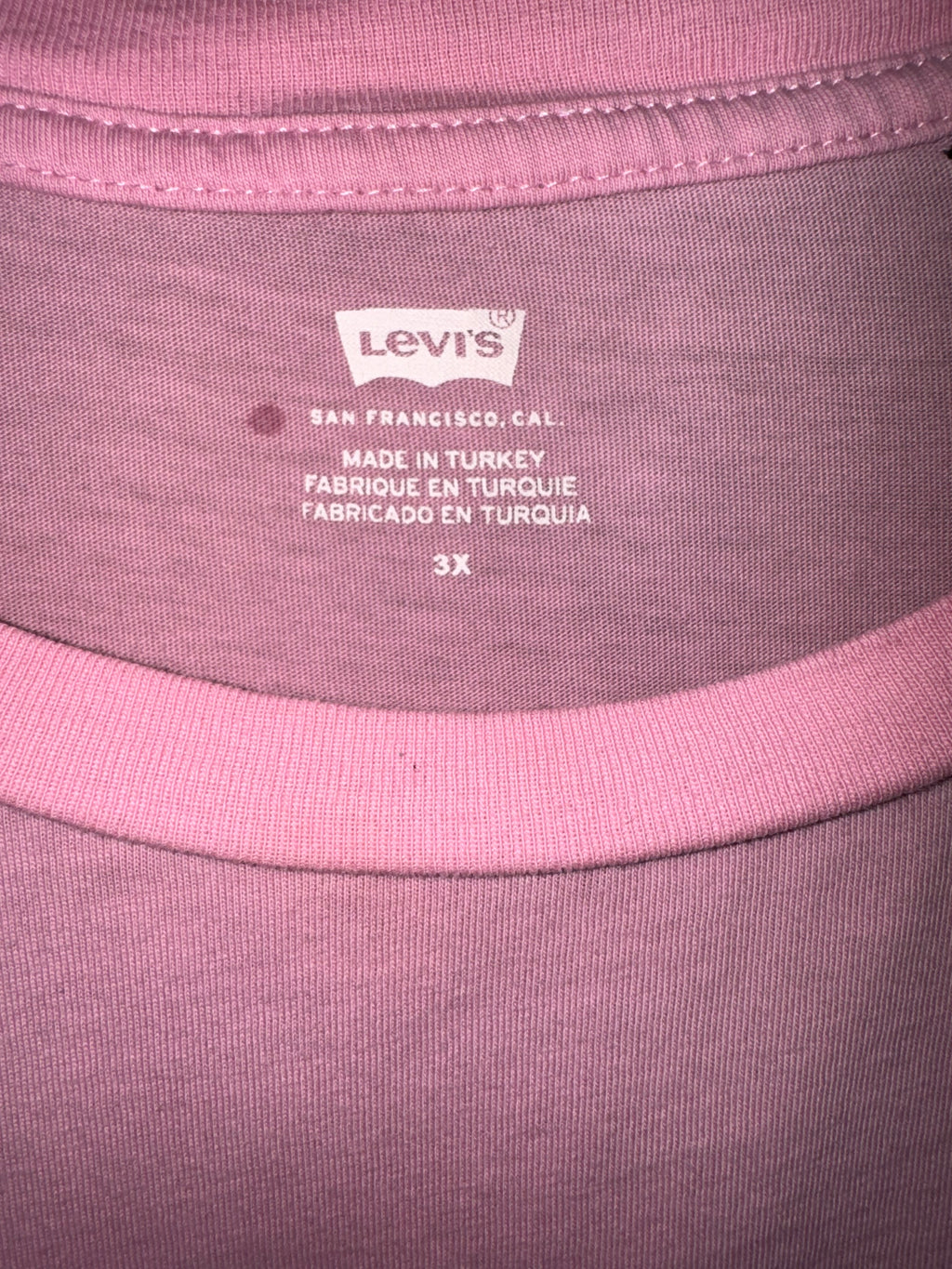 Levi’s Pink Logo Tee