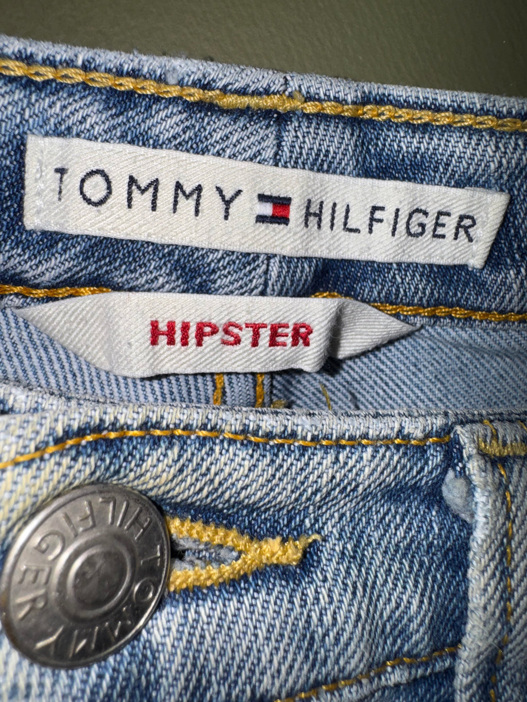 Vintage Y2K Tommy Hilfiger Hipster Light Wash Straight Leg Jeans