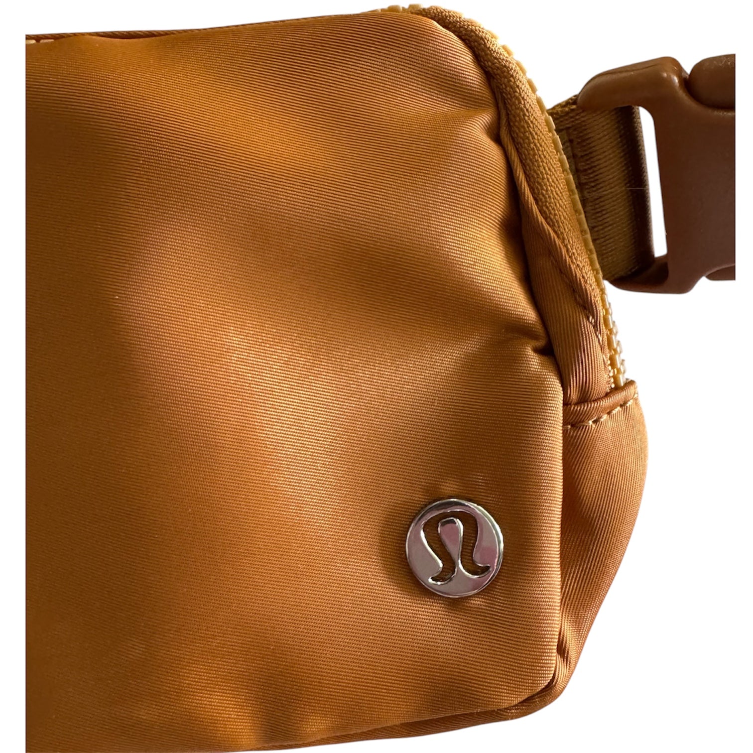 Lululemon Everywhere Belt Bag Crossbody/Fanny Pack – Bronze Brown – Second Hand Swag Society
