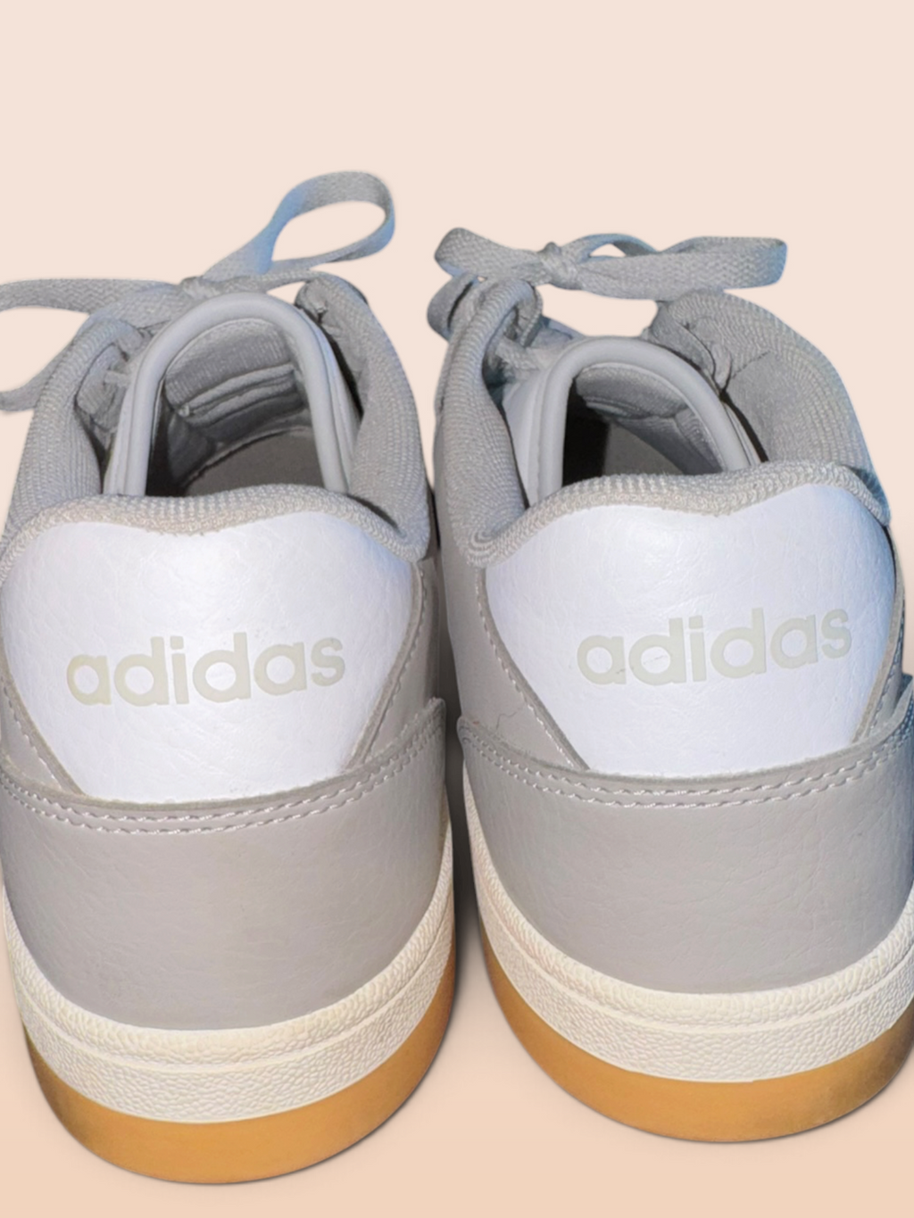 Adidas Turnaround Gray & White Sneakers