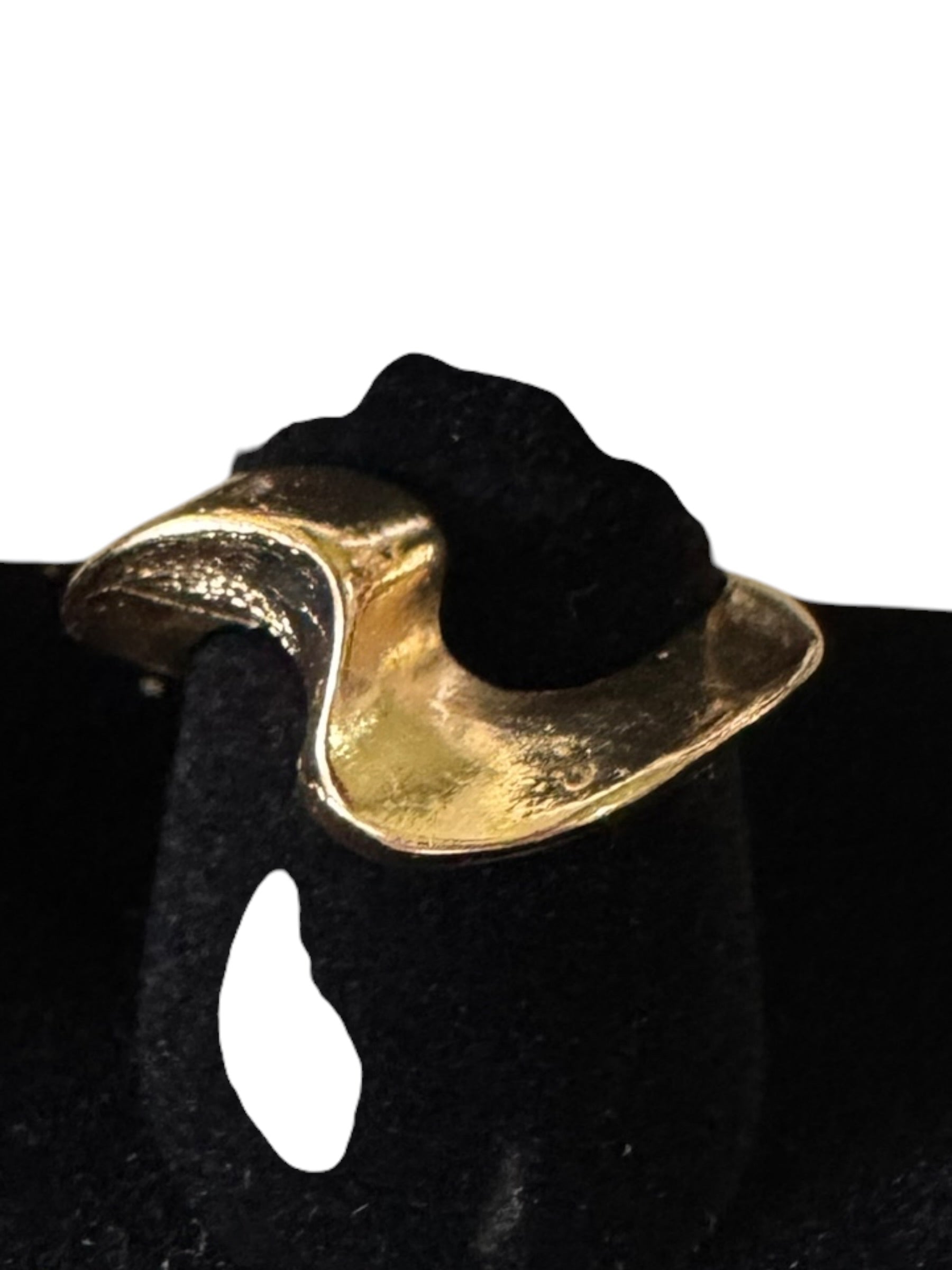 Abstract Wave Gold-Tone Ring