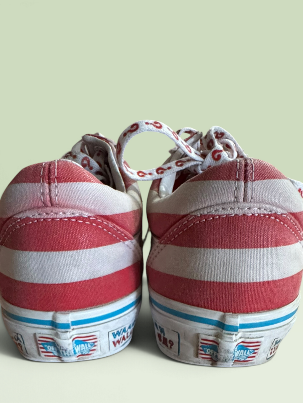 Limited Addition Vans x Where’s Waldo? Old Skool “International Stripes” Sneakers with Box