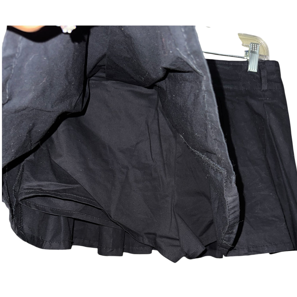 Faded Rose Black Pleated Skort