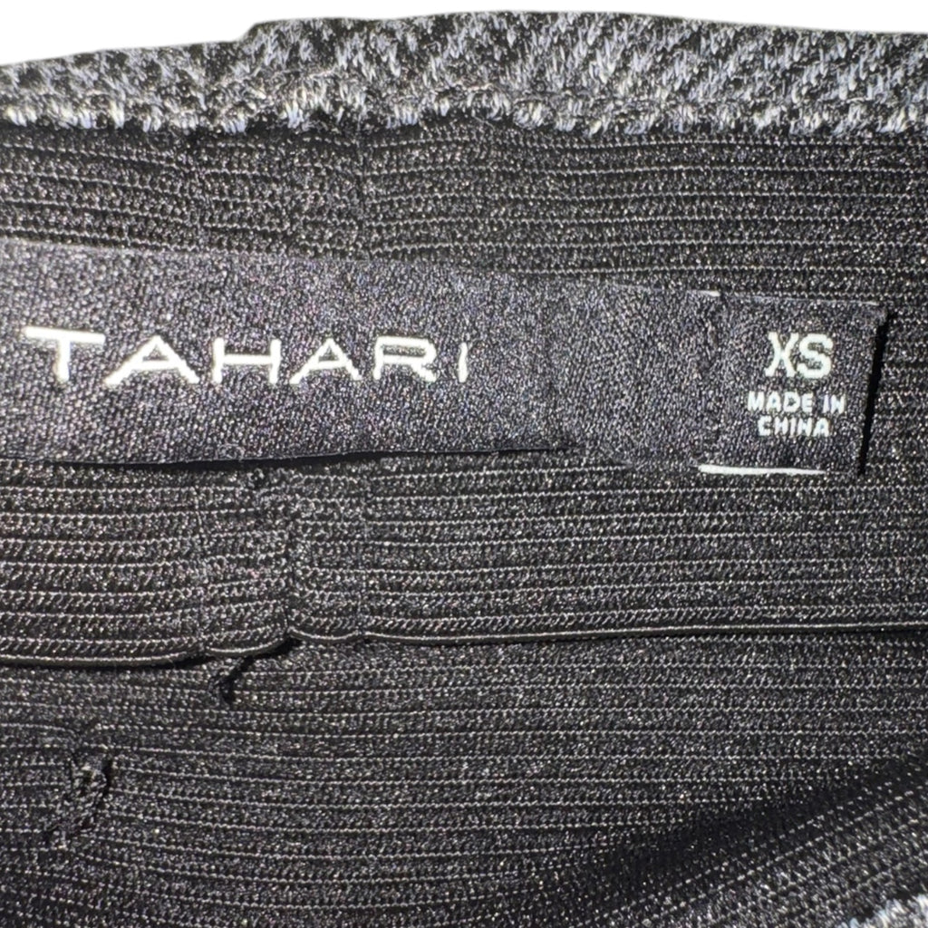 Tahari Houndstooth / Diamond Knit Leggings