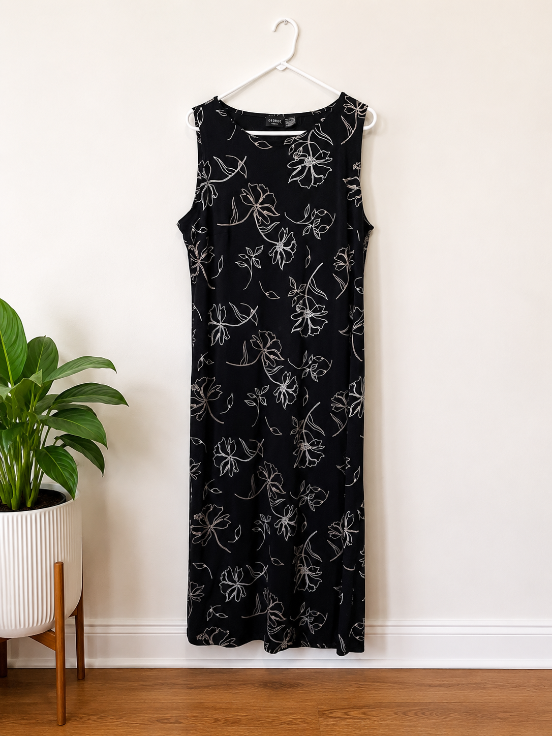 George Woman Black Floral Sleeveless Midi Dress