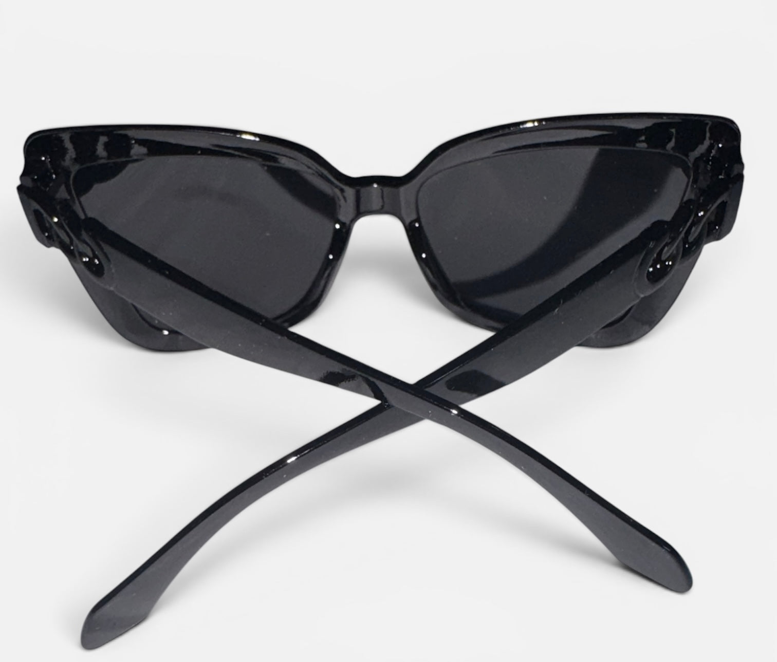 Black Glam Cat-Eye Sunglasses