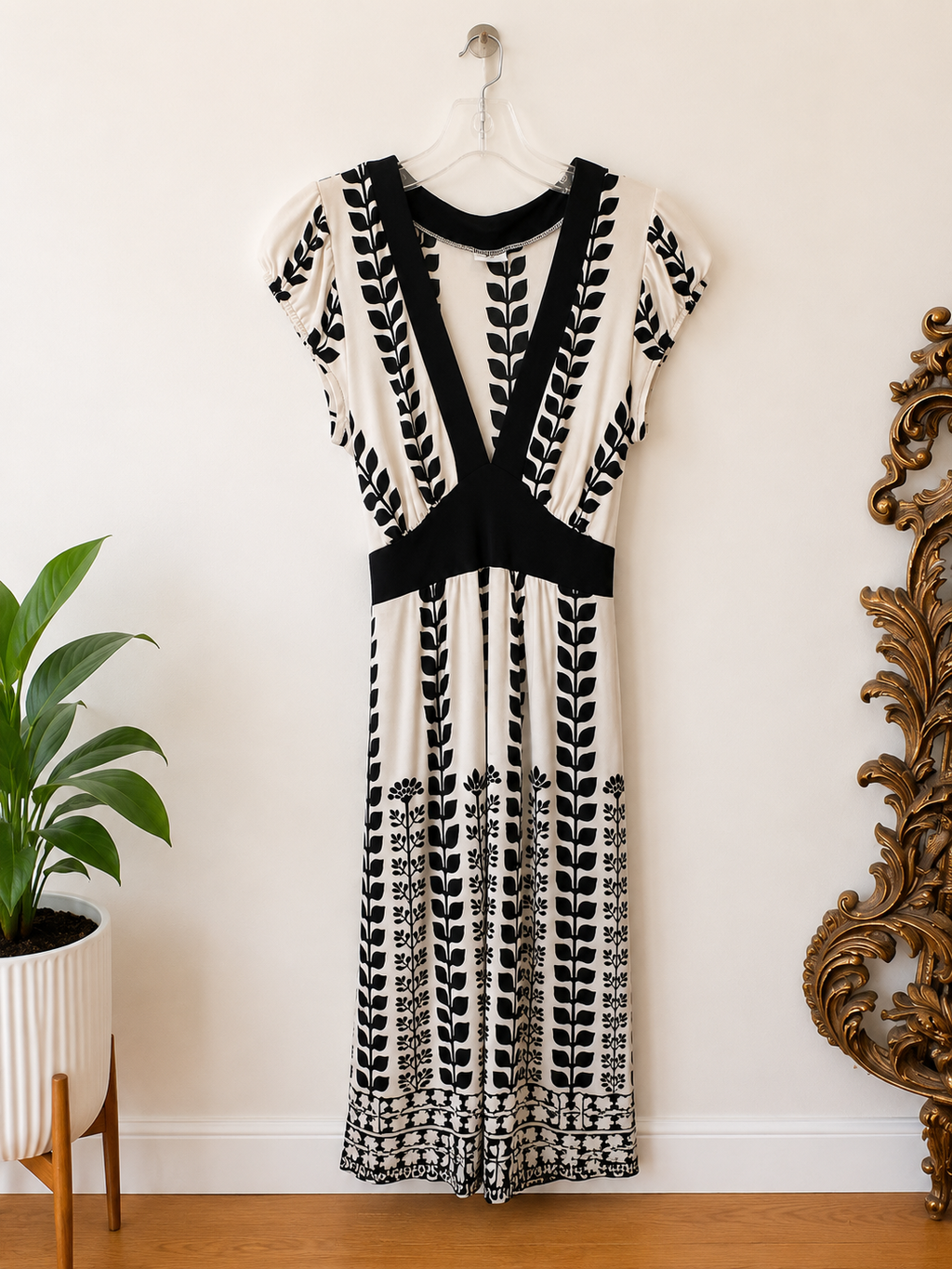 Suzy Shier Black & White Printed Swim Cover-Up